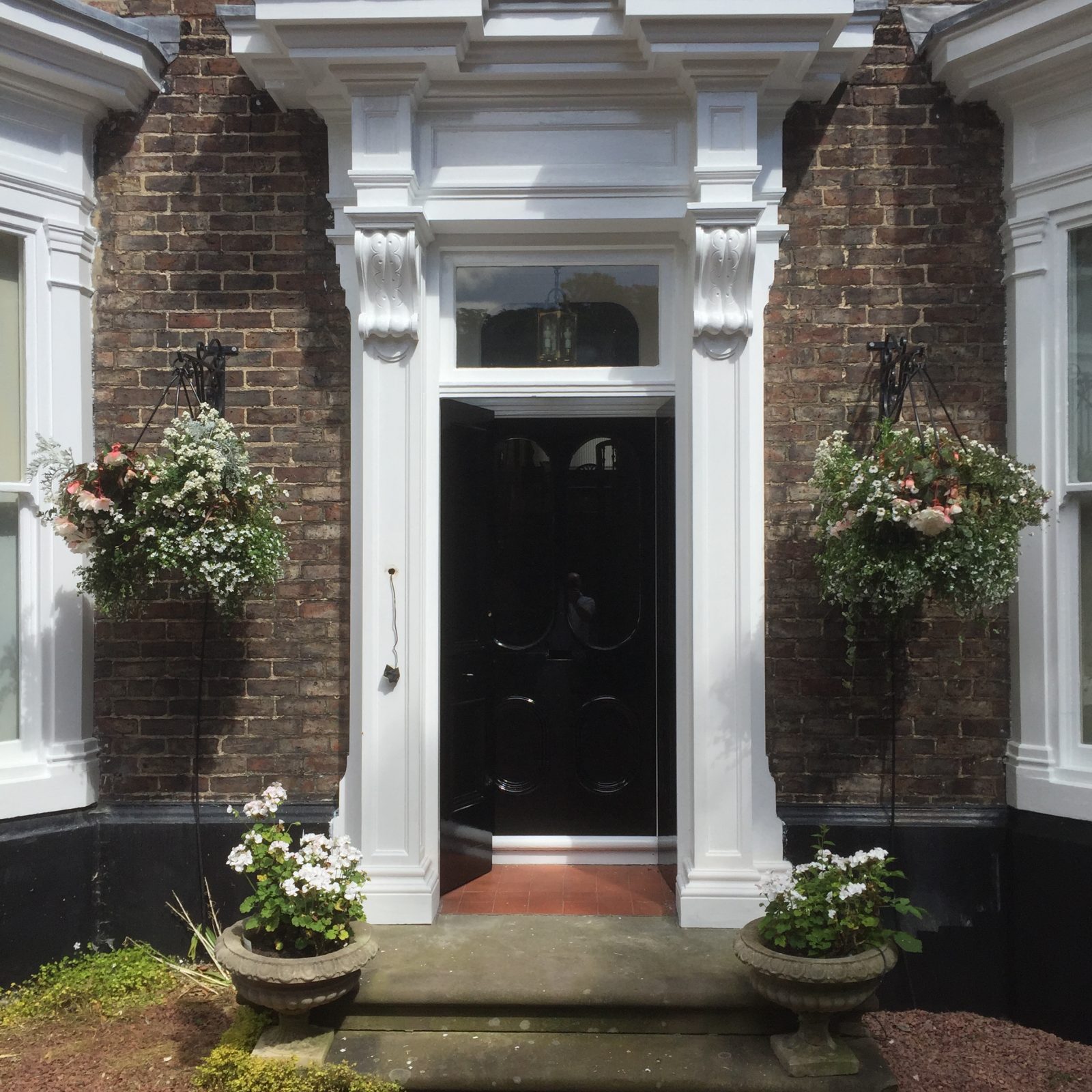 Grove Decorators