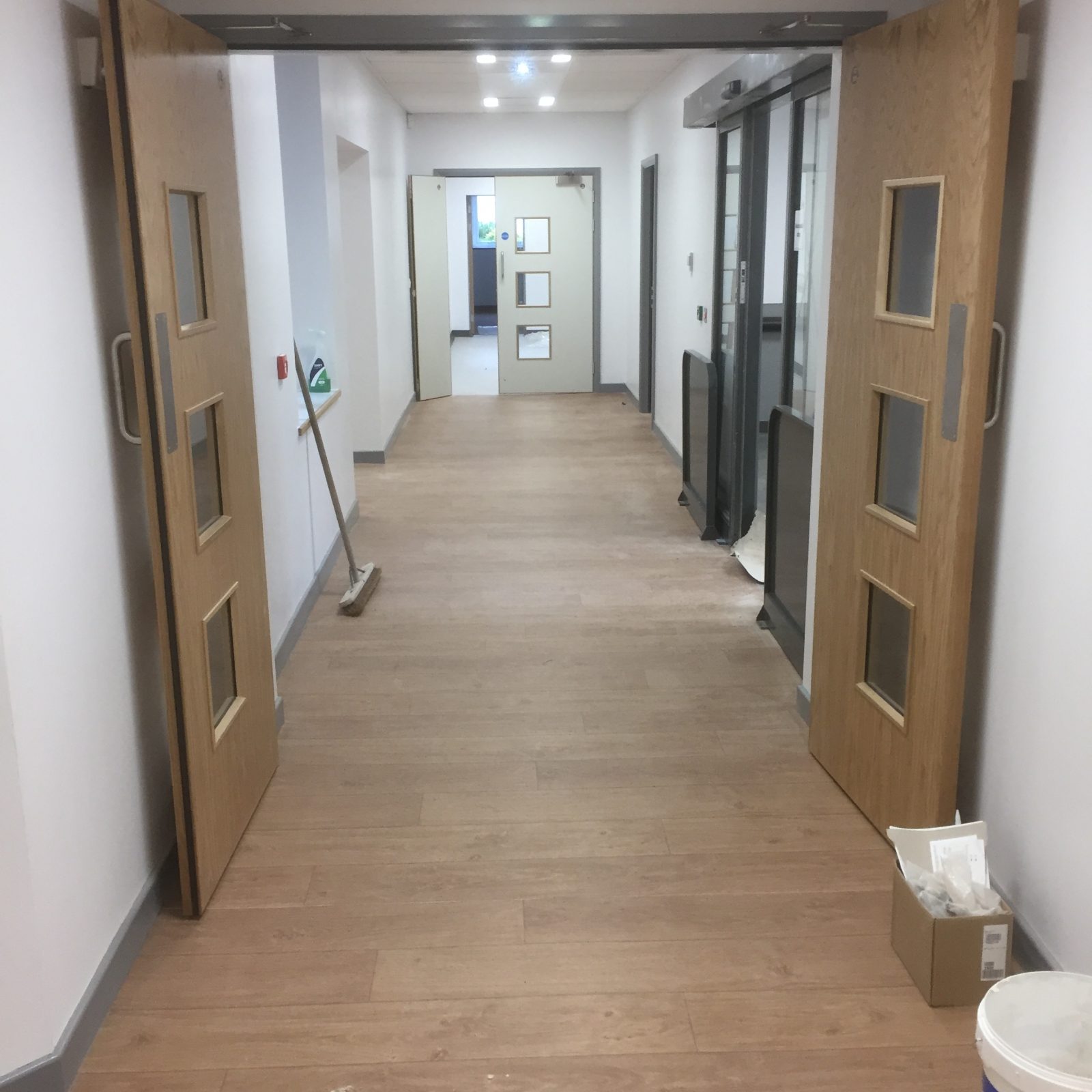 Grove Decorators